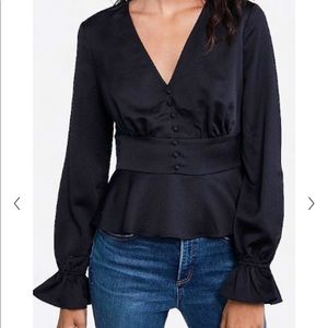 EXPRESS V-Neck Peplum Button Satin Top (Color: PLUM)